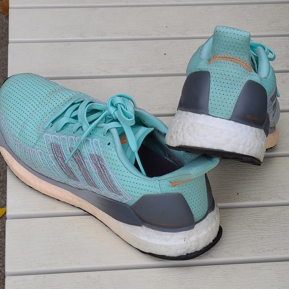 Adidas Boost Shoes - Picture 2 of 5